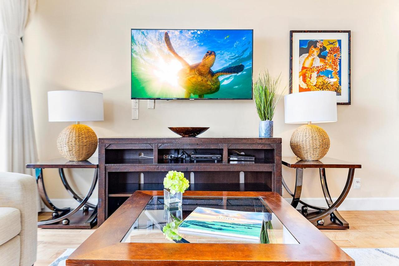 Waikiki Banyan 1Br With Great Ocean Views, Steps To Beach & Parking! Гонолулу Экстерьер фото